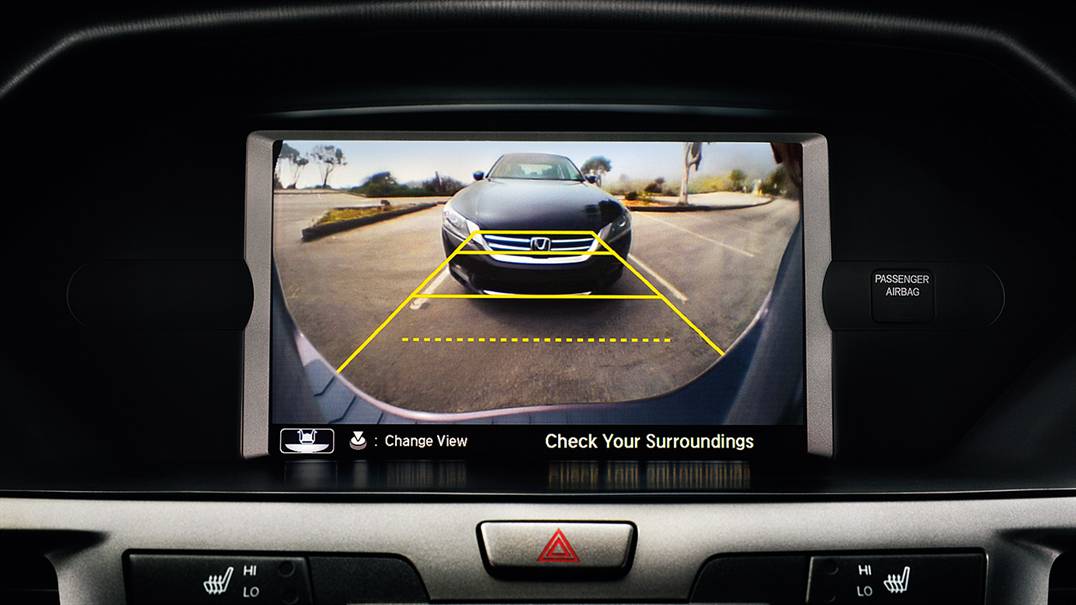 back up camera minivan at san leandro honda odyssey dealer.jpg