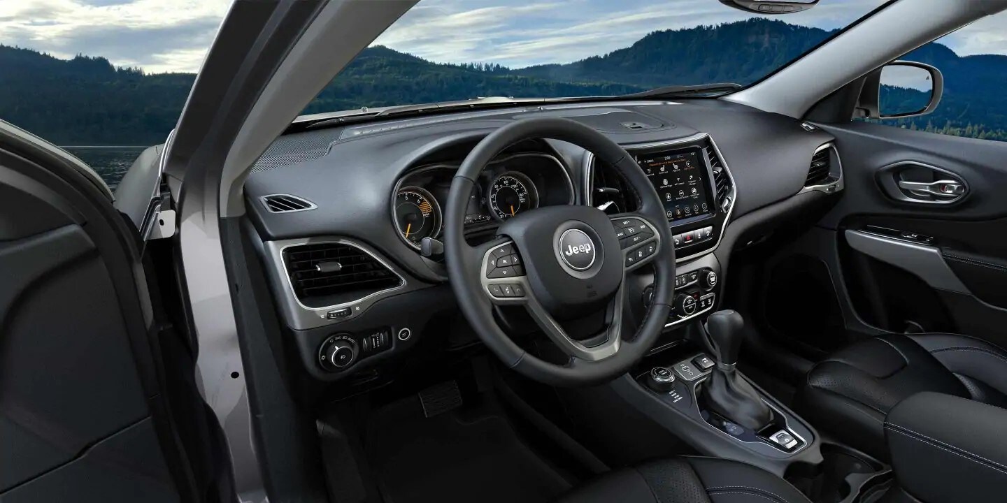 6-14-19SHJeep_SEO_Cherokee_2.jpg