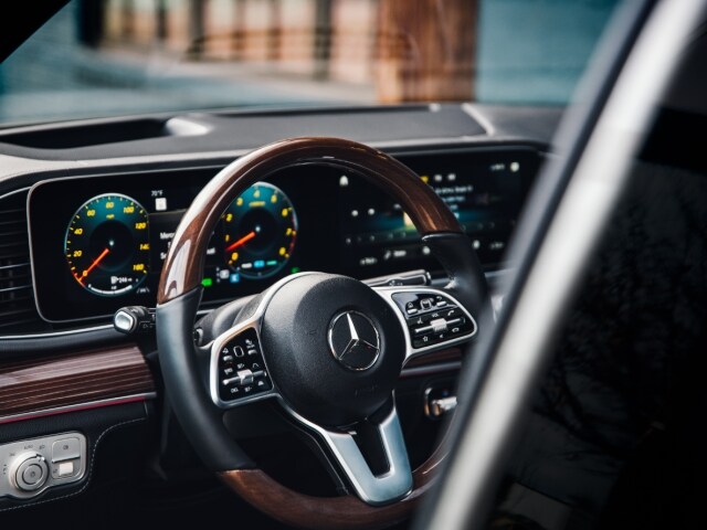 Mercedes-Benz GLE interior