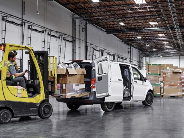 Mercedes-Benz Metris
Cargo Van