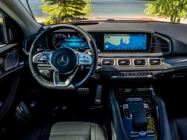Mercedes-Benz GLS interior