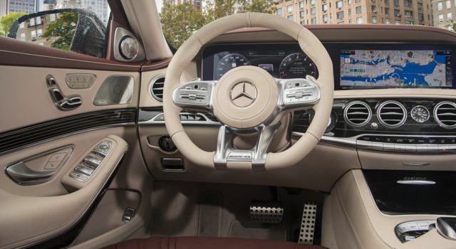 Mercedes-Benz S-Class
interior