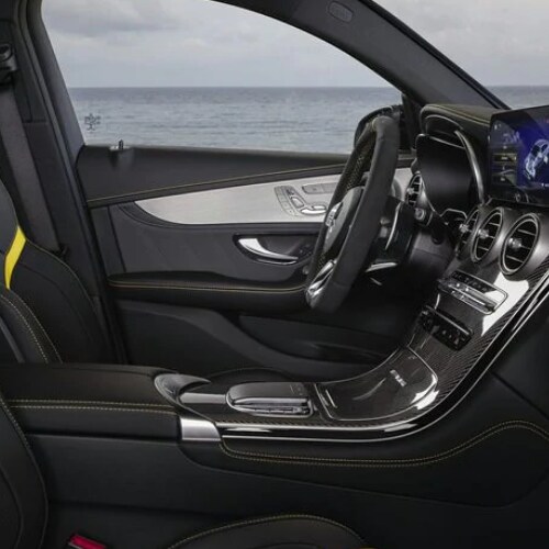 Mercedes-Benz AMG
GLC Driver Interior