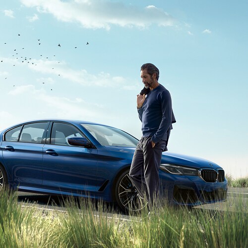 BMW 5 Series
Sedan