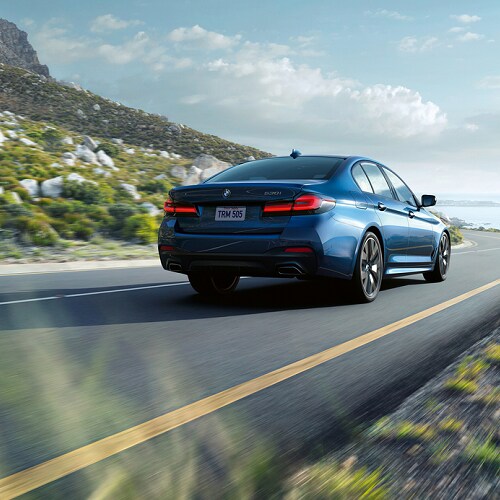 BMW 5 Series
Sedan