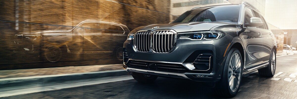 BMW X7
xDrive40i