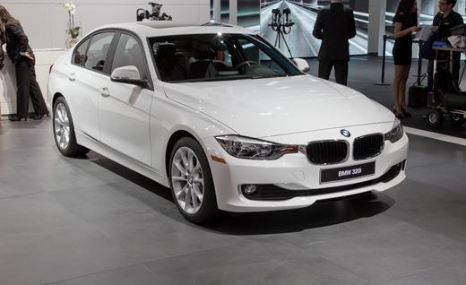 2013-bmw-320i-photo-497278-s-520x318.jpg
