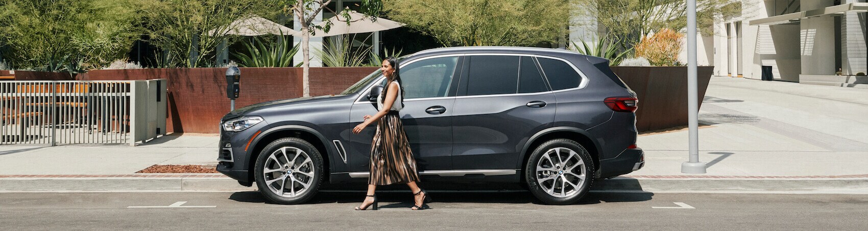 2020 BMW X5 comparison