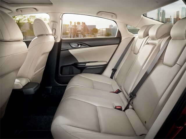 Honda Insight interior