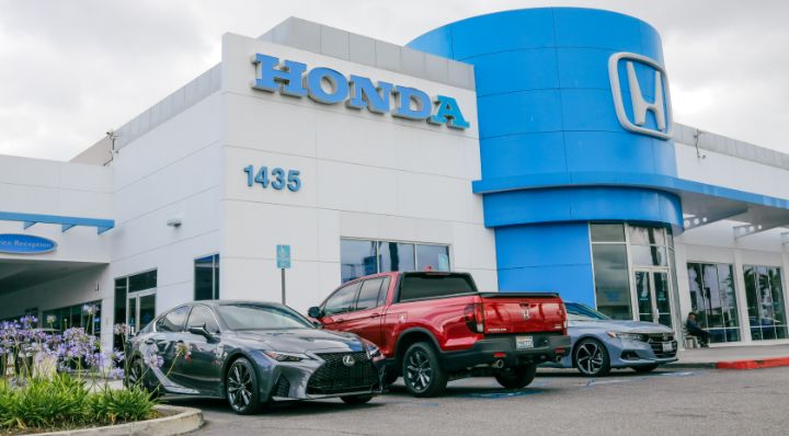 CarsonHondaFront(16.9Web).jpg