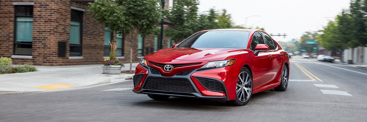 Toyota Camry
SE