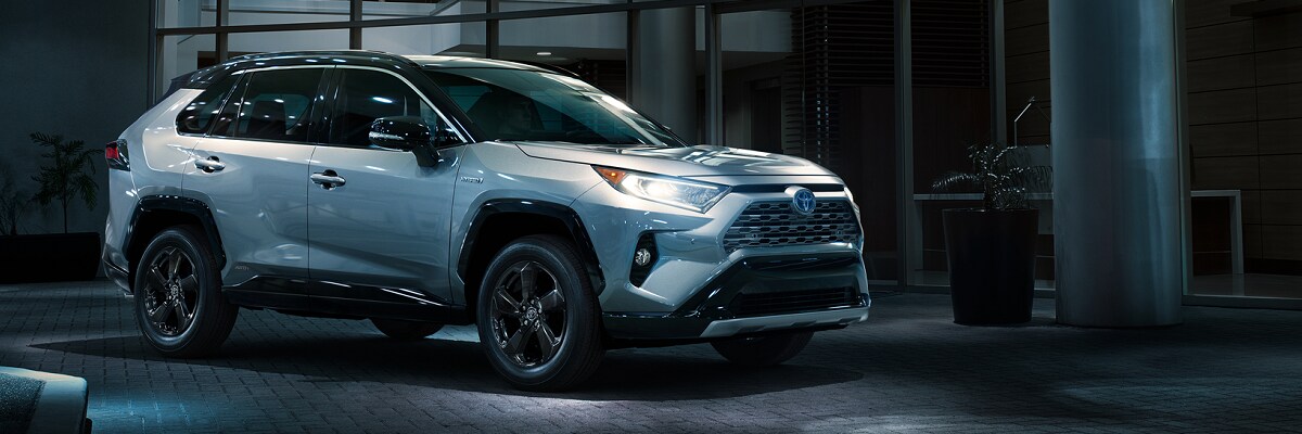 Toyota RAV4
Hybrid XSE