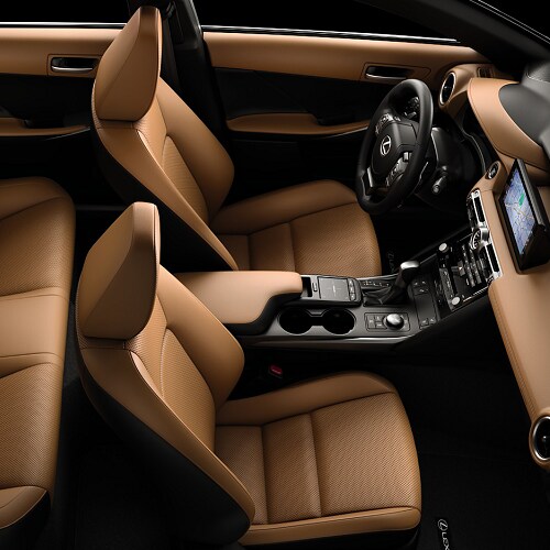 Lexus IS 300
Driver Interior