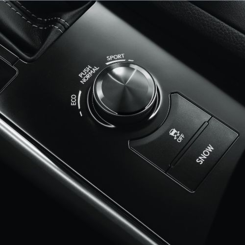 Lexus
IS drive modes