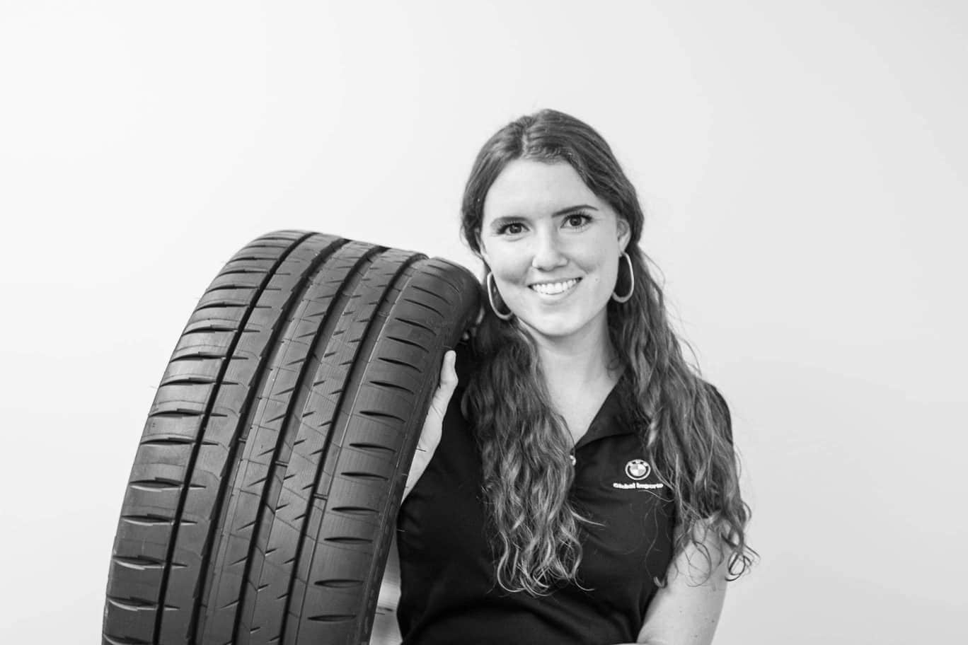 Christina Hernandez, Service Advisor