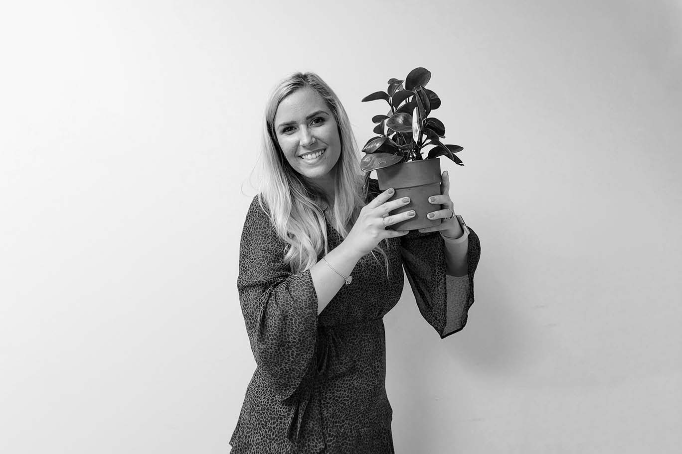 Jaclyn Beberg, Service Manager