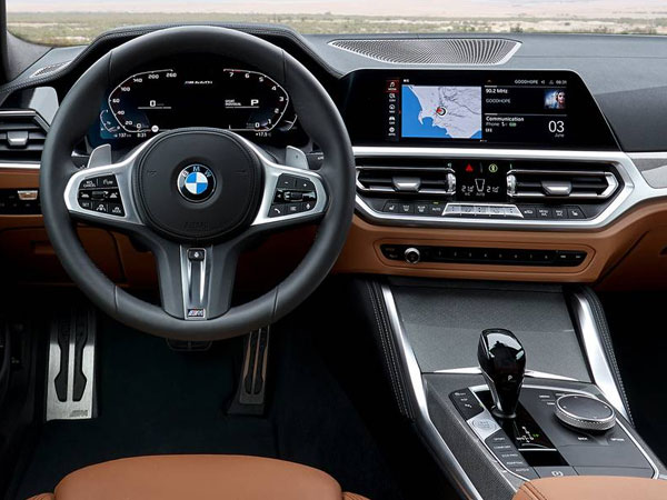 2022 BMW 4 Series Interior