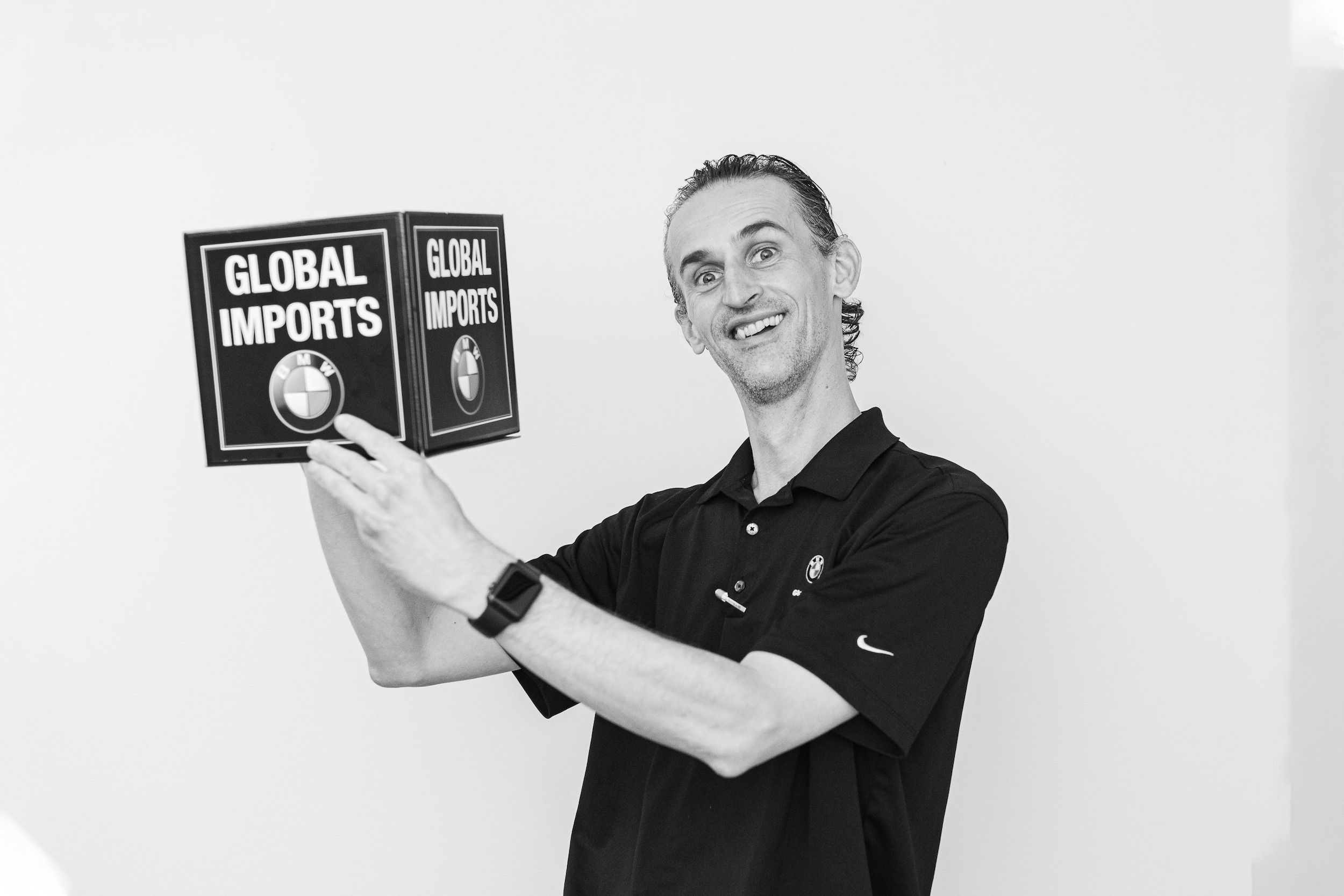 Andrej Vaskovardzic, Client Advisor