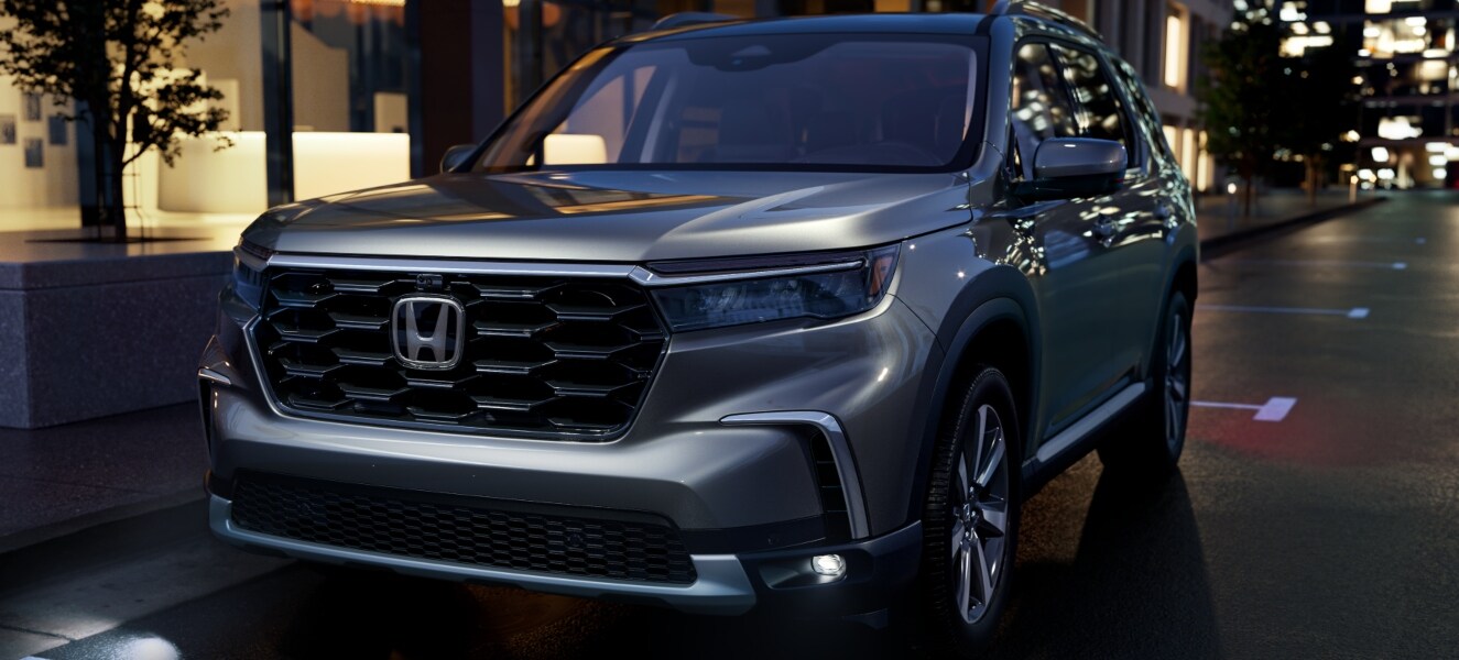 Honda Pilot https://pictures.dealer.com/s/sonichondaserramonte/1085/7ca25d8d1614c591566865d5f911cb14x.jpg