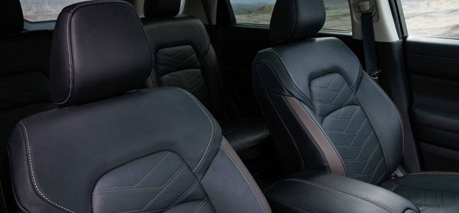 2022 Nissan Pathfinder Interior