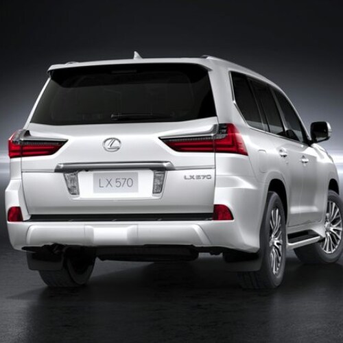 Lexus LX 570
Rear Exterior