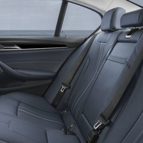 BMW
5 Series
