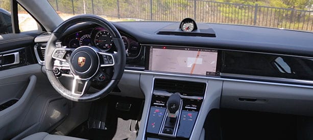 2018 Porsche Panamera Turbo Sport Turismo Interior