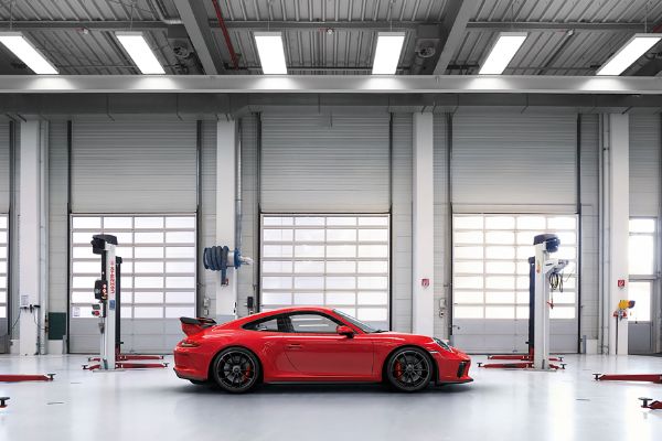 Porsche-Service-15 (1).jpg