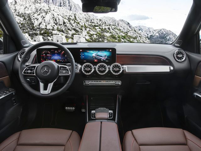 Mercedes-Benz GLB interior