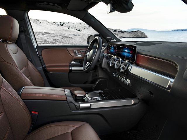 Mercedes-Benz GLB interior