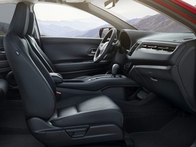 Honda HR-V interior
