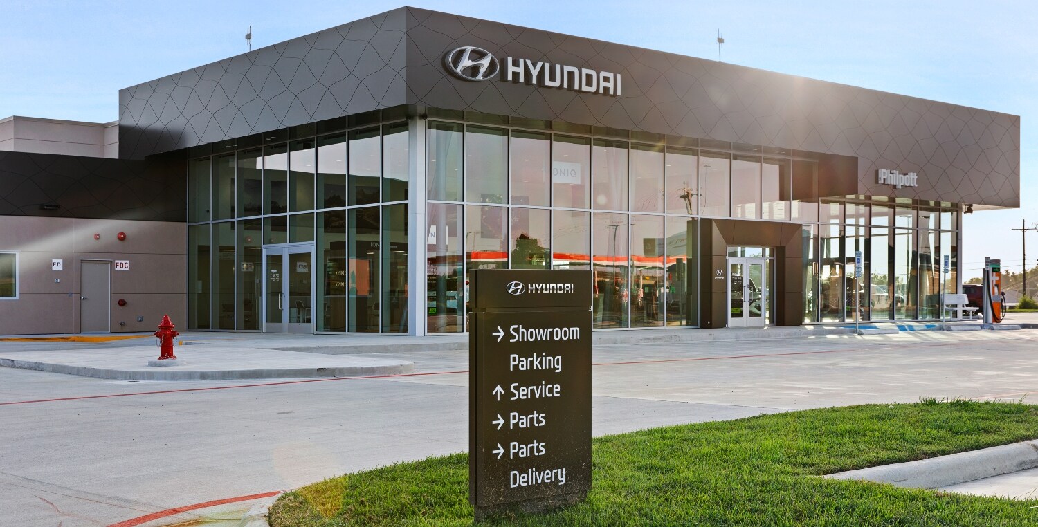 Philpott Hyundai exterior of dealership