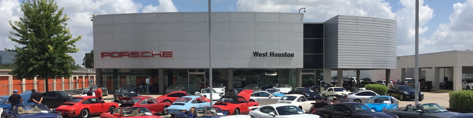 Porsche of West Houston