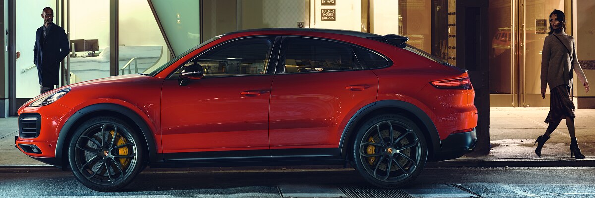 Porsche Cayenne
Coupe Porsche Cayenne Coupe Orange Night