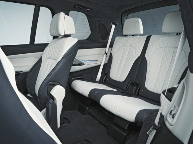 BMW X7 interior