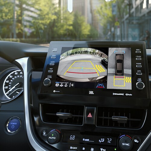 Toyota Camry Hybrid XSE interior