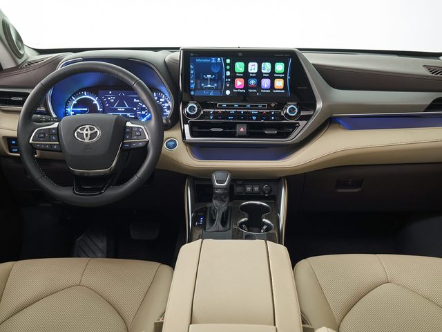 Toyota Highlander interior