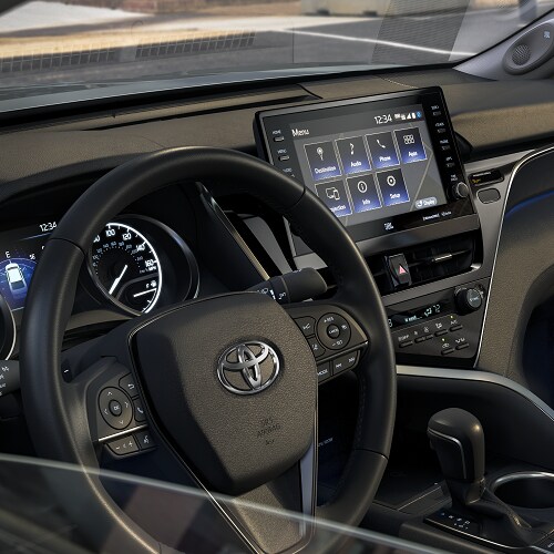 Toyota Camry Hybrid XSE interior