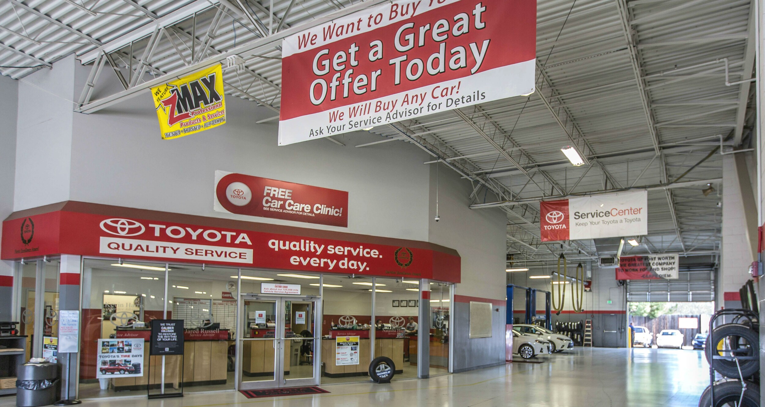 Toyota of Fort Worth Service Center.jpg