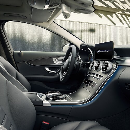 Mercedes-Benz C-Class
Driver Interior