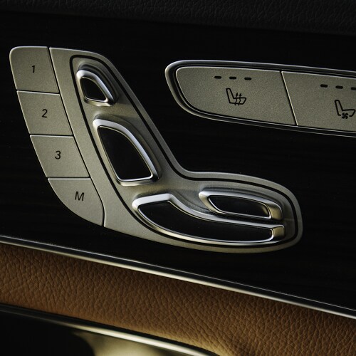 Mercedes-Benz C-Class
Driver's Seat Adjustment Interface