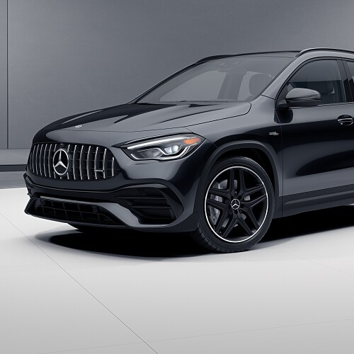 Mercedes-Benz AMG
GLA