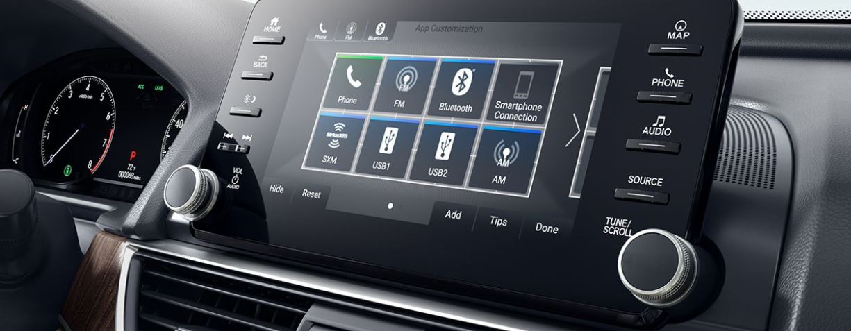 Technology in the 2018 Honda Accord.JPG