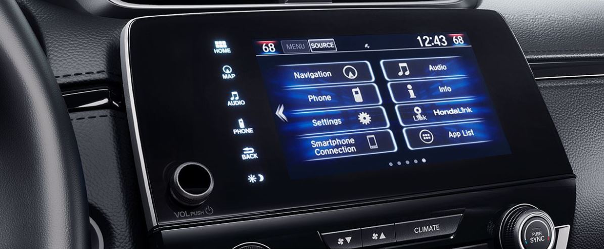 technology in the 2018 honda crv.JPG