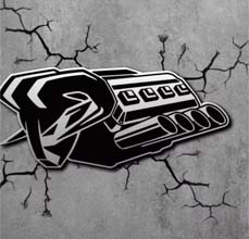 GO BIG. GO HEMI V8.