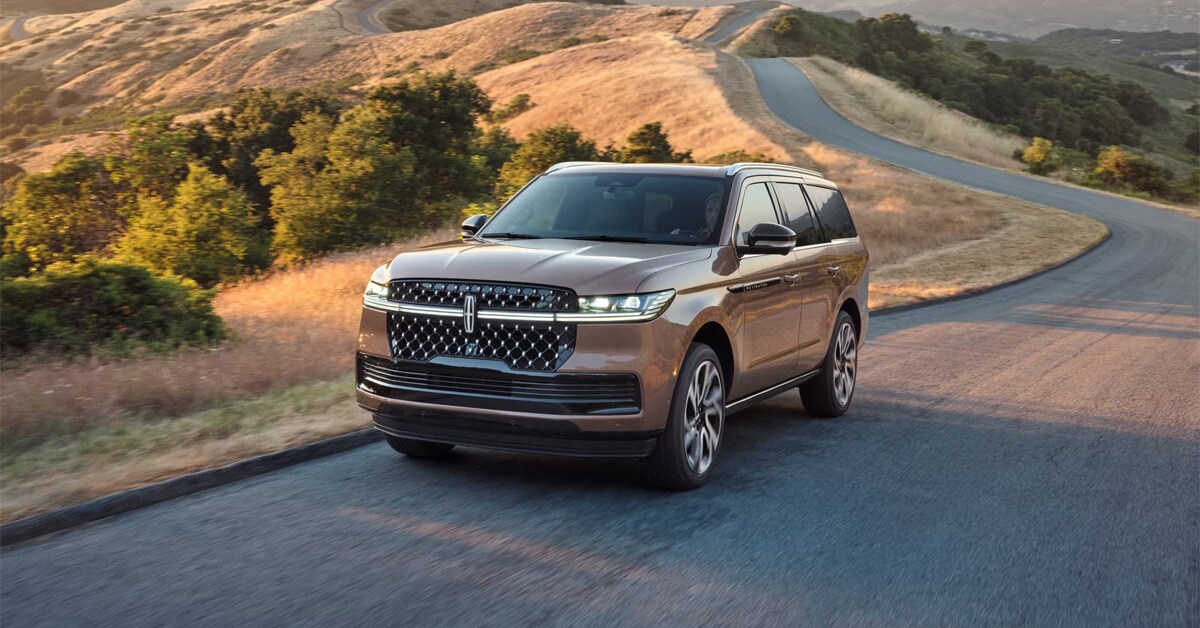 2026 Lincoln Navigator Driving on Mountains