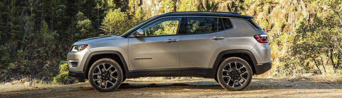 2017-Jeep-Compass-VLP-Gallery-Limited-Side-Profile.jpg.image.2880.png