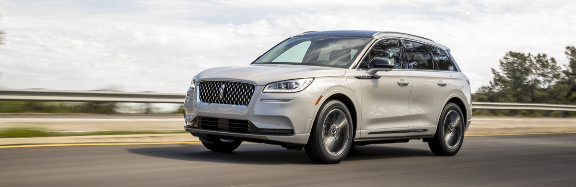 2020_lincoln_corsair_wide.jpg