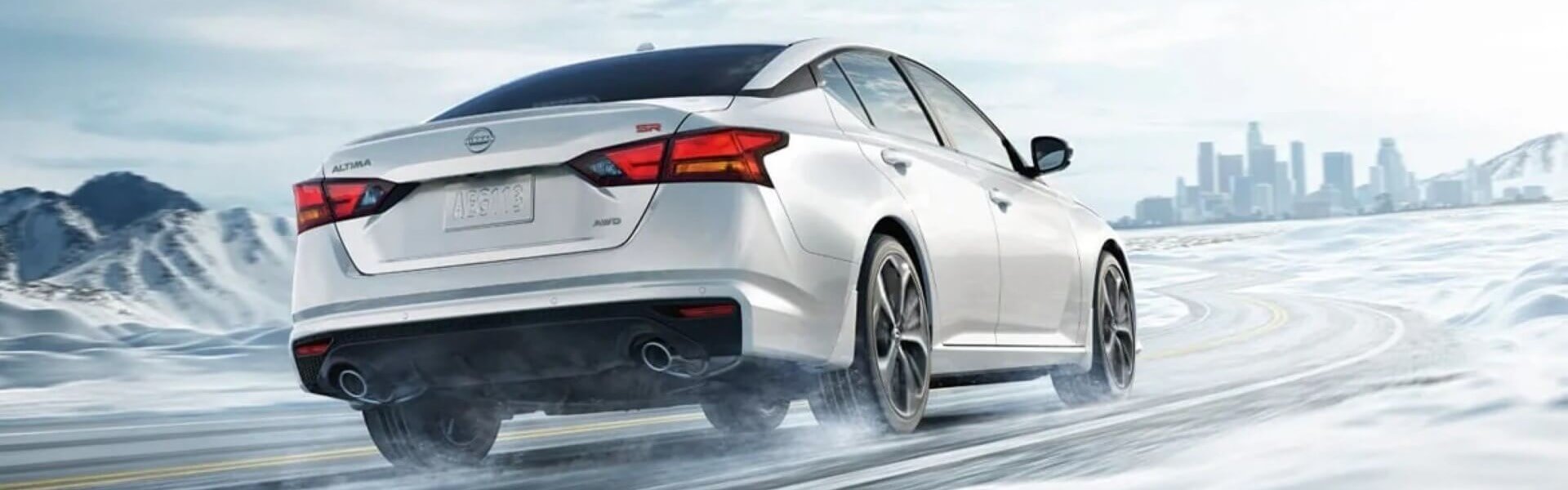 2024 Nissan Altima SR Banner