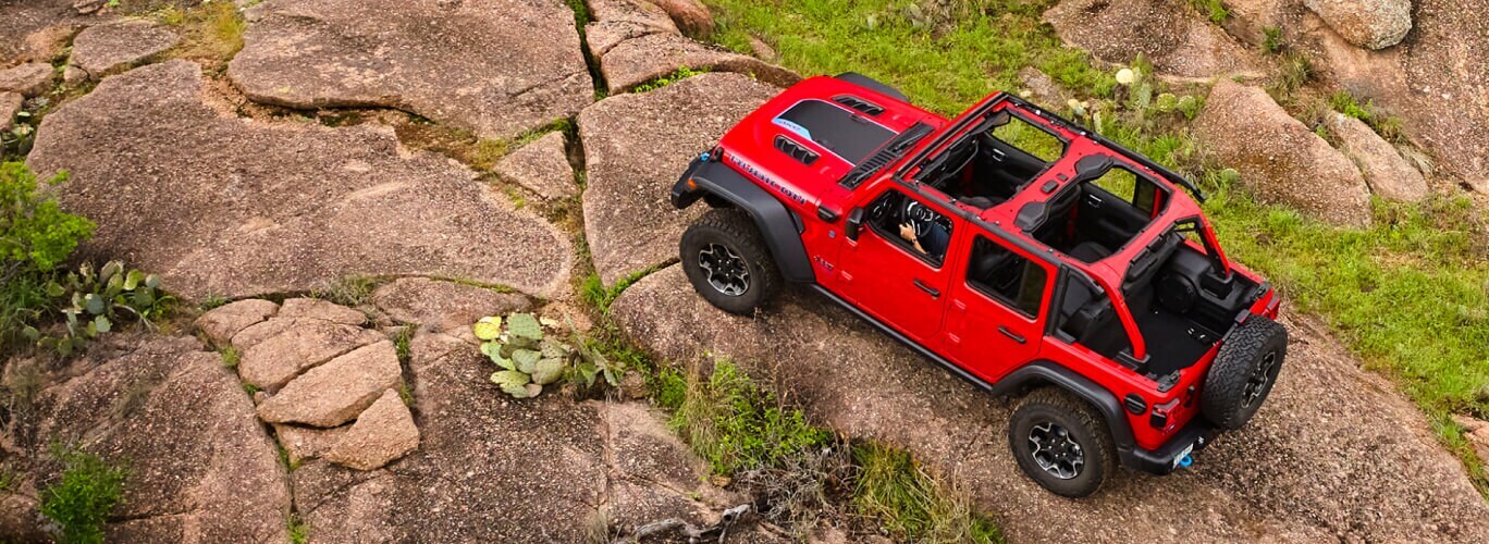 Get Your New Lifted Jeep Wrangler From South Shore CDJR in Inwood, NY